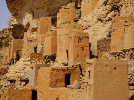 http://www.burkina-ntic.net/IMG/jpg/pays_dogon2.jpg